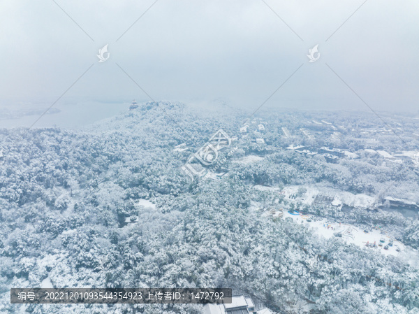 武漢東湖磨山風(fēng)景區(qū)冬季雪景