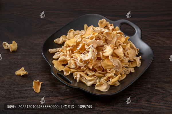 干食材白木耳