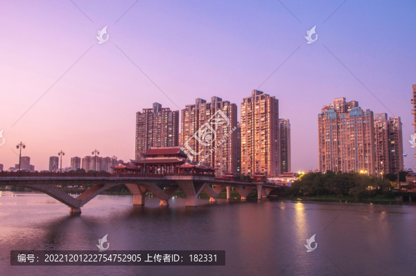 漳州九龍江江濱夜幕