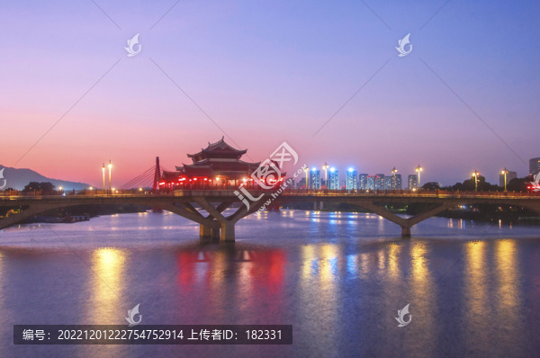 漳州九龍江南山橋夜景