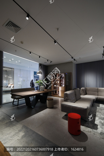 進口家具店空間