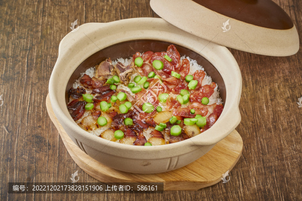 臘味煲仔飯