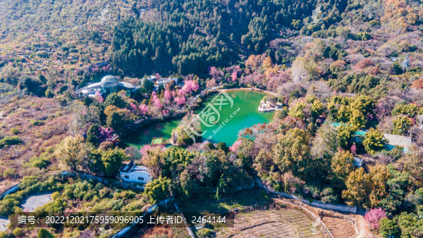 航拍大理蝴蝶泉景區(qū)