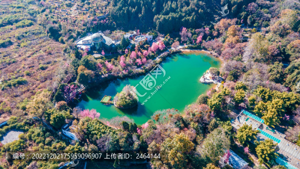 航拍大理蝴蝶泉景區(qū)