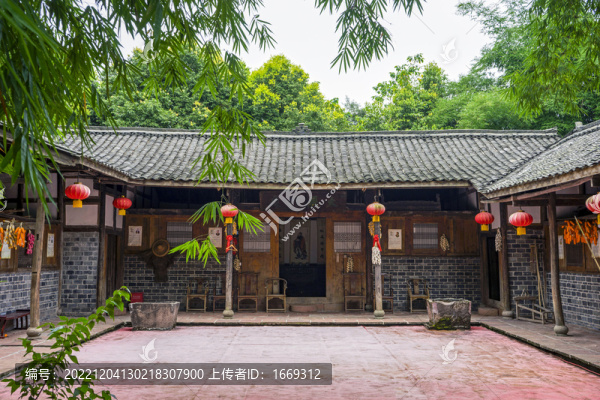 川西農(nóng)家小院