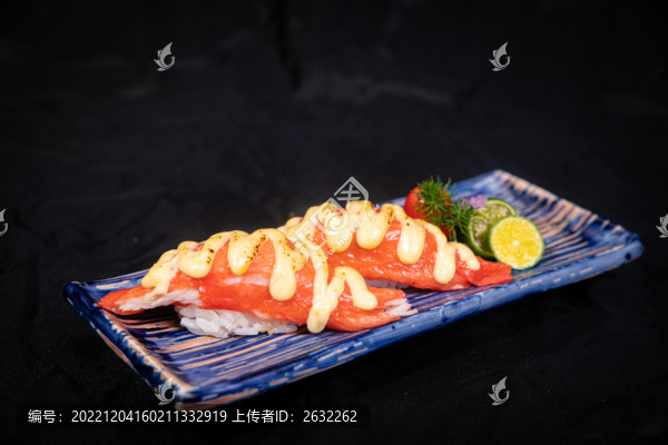 火焰榴蓮蟹腳肉壽司