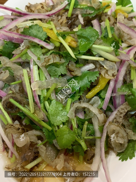 涼拌魚(yú)皮