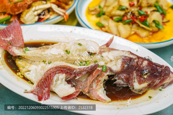 龍膽斑石斑魚海鮮蒸魚美食