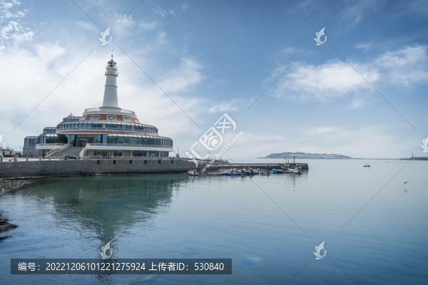 青島海岸線(xiàn)燈塔