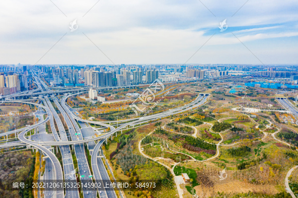 航拍鄭州市森林公園道路立交橋