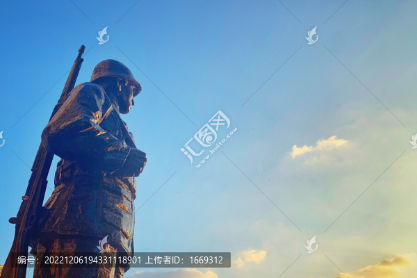 國軍戰(zhàn)士雕塑