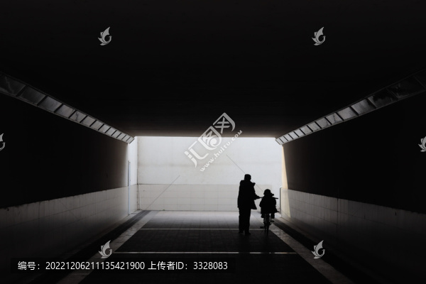 兒時(shí)回憶