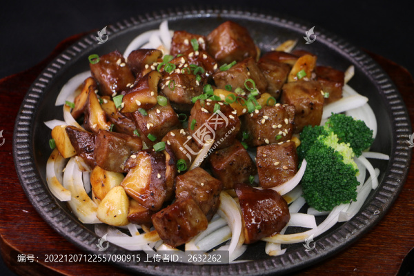 鐵板雪花牛肉