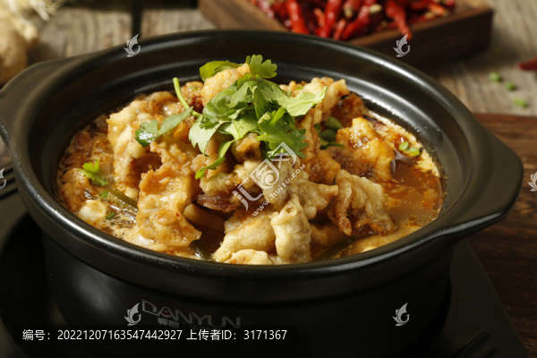 酥肉砂鍋