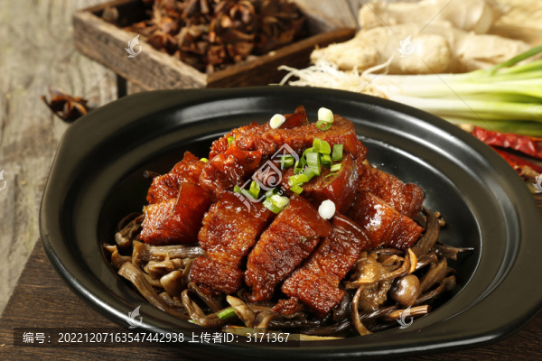 雜菌紅燒肉