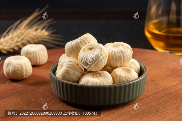 漢族古老傳統(tǒng)名點(diǎn)糖瓜