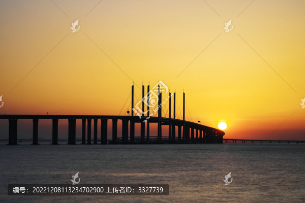 天塹變通途