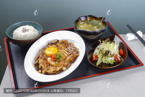 滑蛋雞扒