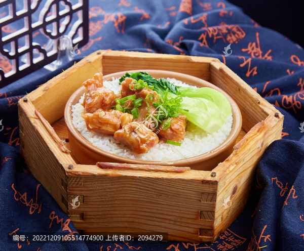 醬汁排骨飯