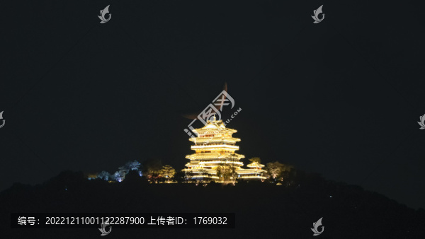 掛榜閣頂峨眉月