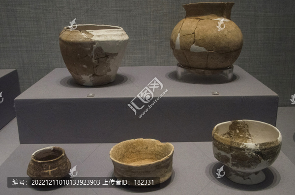 青銅時代陶器展示