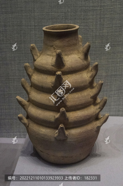 宋代陶多嘴壺