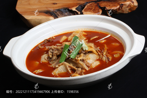 砂鍋牛雜