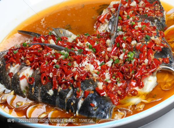 剁椒魚頭蒸花甲