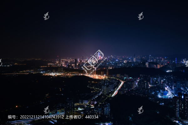 遠(yuǎn)眺美麗的深圳市夜景