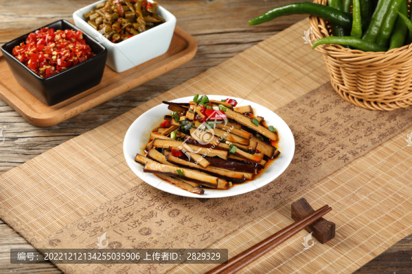 涼拌香干