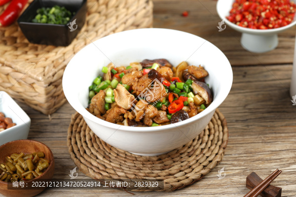 香菇滑雞