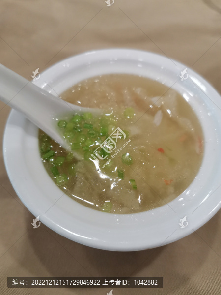 蟹肉竹笙羹