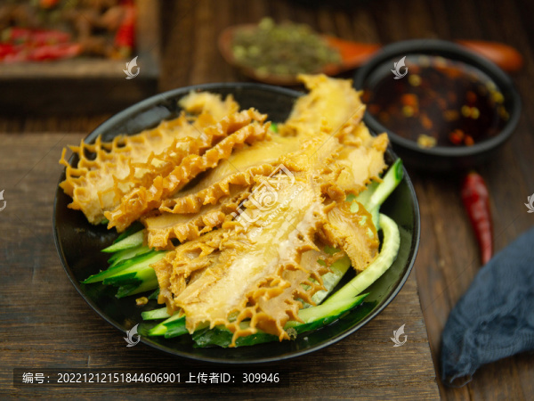 鹵牛肚