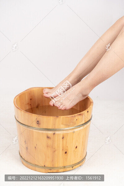 木桶泡腳