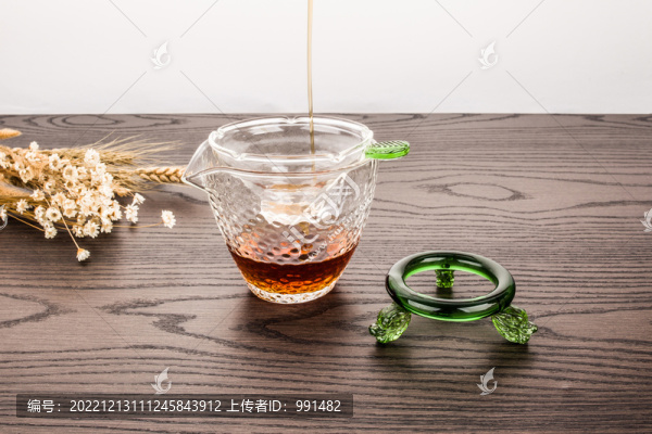 晶瑩剔透的水晶杯茶杯茶具
