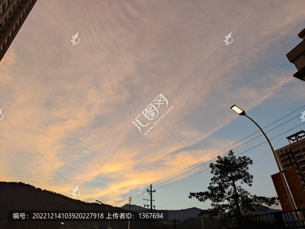 晚霞