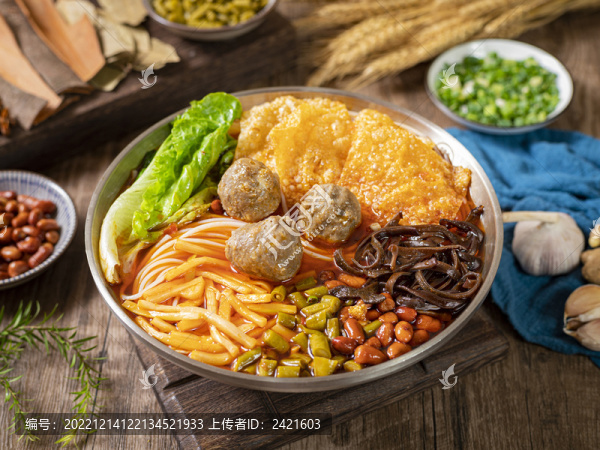 牛肉丸螺螄粉
