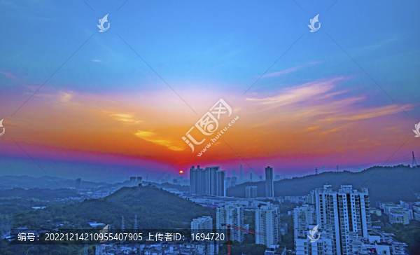 羅湖霞光