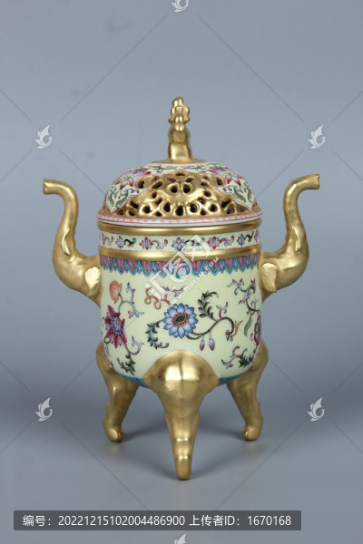 粉彩黃底纏枝蓮紋鑲金香爐
