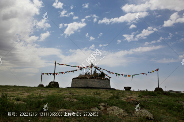 蒙古草原敖包
