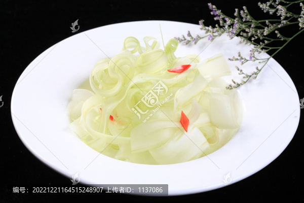 熗拌西芹