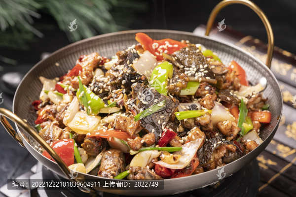 干鍋甲魚兔