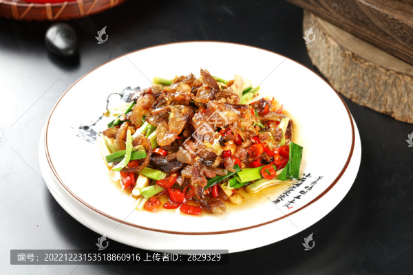 大蒜炒臘腸