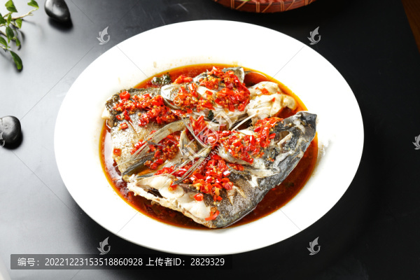 剁椒魚(yú)頭