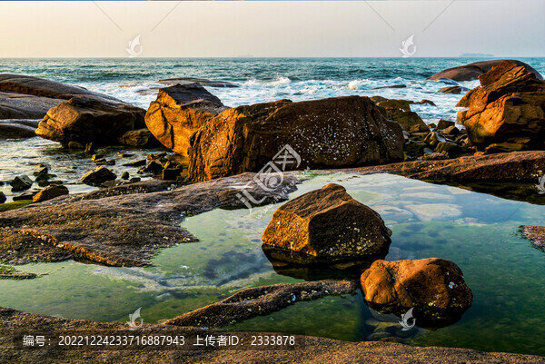 海上日出
