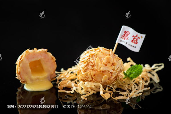 爆漿蝦球