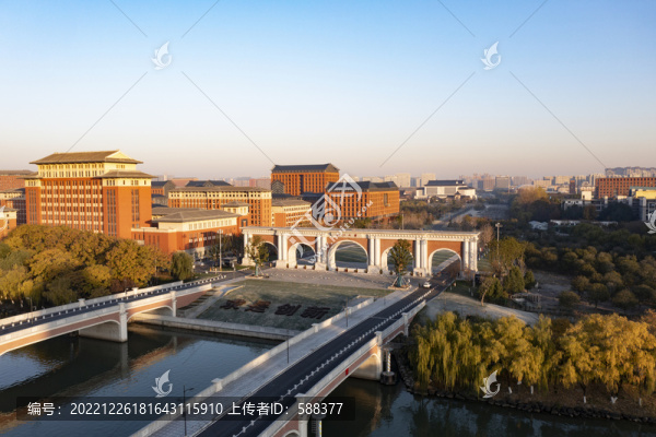 浙江大學(xué)紫金港校區(qū)晨曦