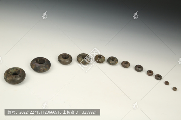 海昏侯墓出土青銅器
