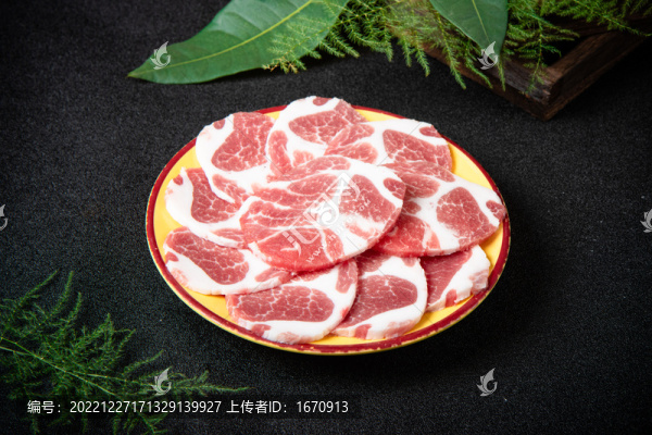 火鍋菜品雪花肥牛