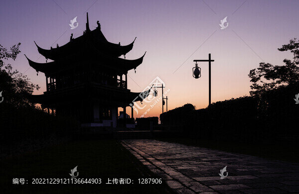 古城之夜